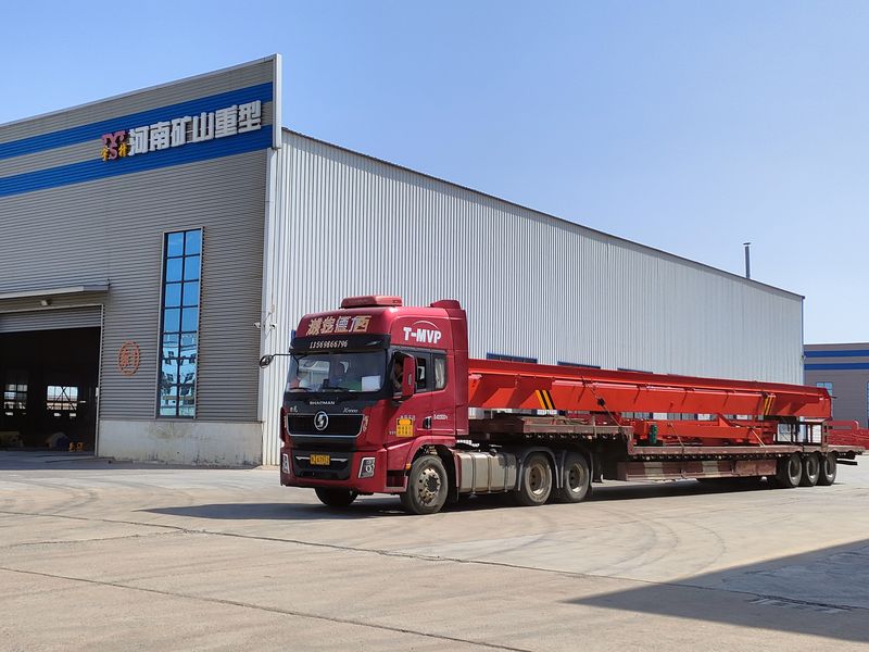 放荡的情欲护士2门式起重机  MHxh10t—14m 外悬3.5/1.5m 制作完成，发往青海交付客户使用